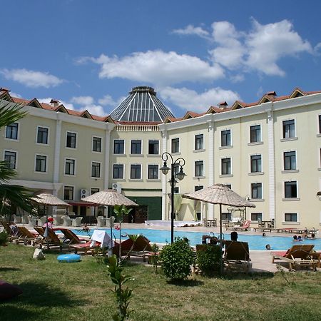 Gure Saruhan Thermal Akçay Buitenkant foto