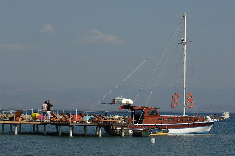 Gure Saruhan Thermal Akçay Buitenkant foto