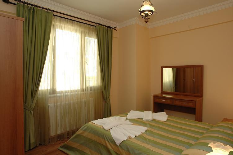 Gure Saruhan Thermal Akçay Buitenkant foto