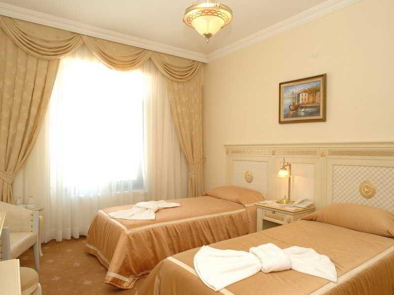 Gure Saruhan Thermal Akçay Buitenkant foto